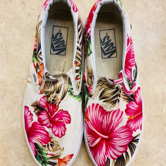 Vans - Picture 2 of 4